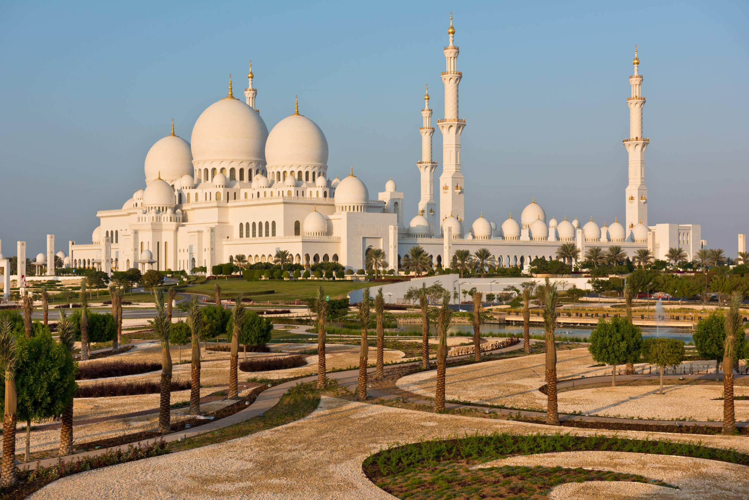 Why Hiring a Landscape Architect in Abu Dhabi Is Essential for Your Outdoor Project?